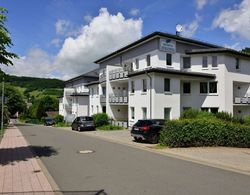 Holiday Home in the Centre of Willingen - Balcony and Lovely View of the Town Dış Mekan