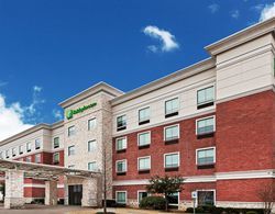 Holiday Inn Hotel and Suites McKinney Fairview Genel