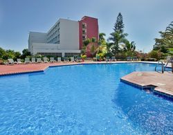 Holiday Inn & El Tropical Casino Mayaguez Havuz