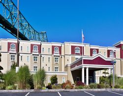 Holiday Inn Express and Suites Astoria Genel