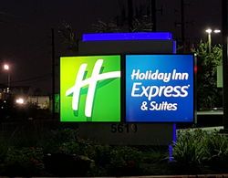 Holiday Inn Express and Suites Atascocita Humble K Genel