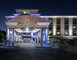 Holiday Inn Express and Suites Bartow Genel