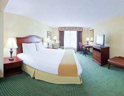 Holiday Inn Express and Suites Binghamton Universi Genel