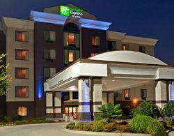 Holiday Inn Express and Suites Birmingham Invernes Genel