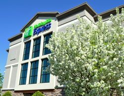 Holiday Inn Express and Suites Bozeman West Genel