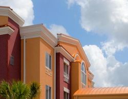 Holiday Inn Express and Suites Brooksville I-75 Genel