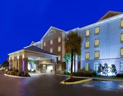 Holiday Inn Express and Suites Charleston Ashley P Genel