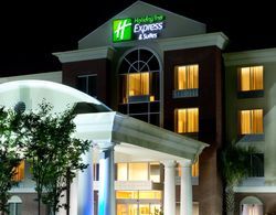 Holiday Inn Express and Suites Charleston North Genel
