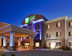 Holiday Inn Express and Suites Cherry Hills Genel