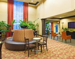 Holiday Inn Express and Suites Columbia Fort Jacks Yeme / İçme