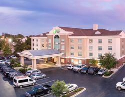 Holiday Inn Express and Suites Columbia I 26 at Ha Genel
