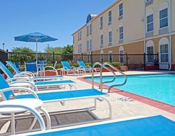 Holiday Inn Express and Suites Columbus Genel