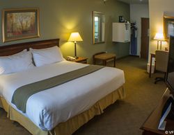 Holiday Inn Express and Suites Elkins Genel