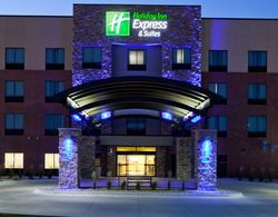Holiday Inn Express and Suites Fort Dodge Genel