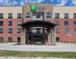 Holiday Inn Express and Suites Fort Dodge Genel