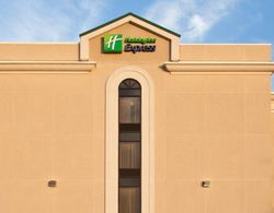 Holiday Inn Express and Suites Fort Wayne Genel