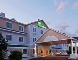 Holiday Inn Express and Suites Freeport Brunswick Genel