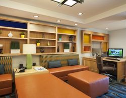 Holiday Inn Express and Suites Germantown Genel