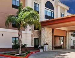 Holiday Inn Express and Suites Houston East Genel