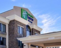 Holiday Inn Express and Suites Indio Genel