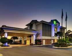 Holiday Inn Express and Suites Jacksonville North Genel