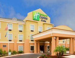 Holiday Inn Express and Suites Jourdanton Pleasant Genel