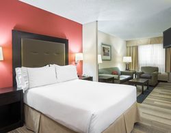 Holiday Inn Express and Suites Kendall East Miami Genel