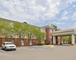 Holiday Inn Express and Suites Lafayette Genel
