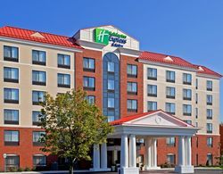 Holiday Inn Express and Suites Latham Genel