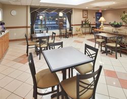 Holiday Inn Express and Suites Laurinburg Yeme / İçme