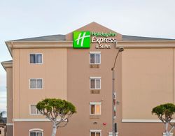 Holiday Inn Express and Suites LAX - Hawthorne Genel