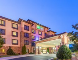 Holiday Inn Express and Suites Lexington NW The Vi Genel