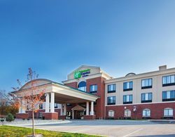 Holiday Inn Express and Suites Logansport Genel