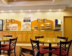 Holiday Inn Express and Suites Logansport Genel