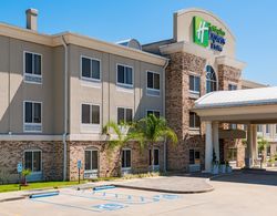 Holiday Inn Express and Suites New Iberia Avery Is Genel