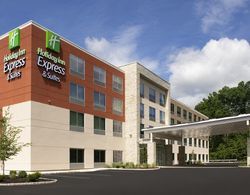 HOLIDAY INN EXPRESS AND SUITES NORTH BRUNSWICK Genel