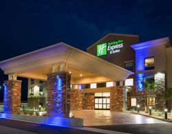 Holiday Inn Express and Suites Pahrump Genel
