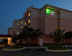 Holiday Inn Express and Suites Pembroke Pines Sher Genel