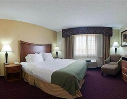 Holiday Inn Express and Suites Pierre Fort Pierre Genel