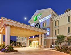 Holiday Inn Express and Suites Porterville Genel