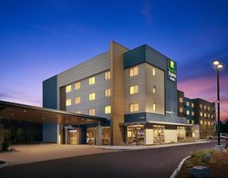 HOLIDAY INN EXPRESS AND SUITES PORTLAND AIRPORT - Genel
