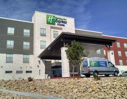 Holiday Inn Express and Suites Price Genel