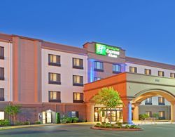 Holiday Inn Express and Suites Puyallup Tacoma Are Genel