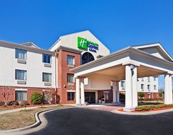 Holiday Inn Express and Suites Reidsville Genel