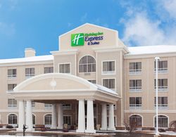 Holiday Inn Express and Suites Rockford Loves Park Genel