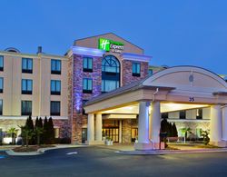 Holiday Inn Express and Suites Rome Genel