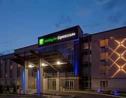 Holiday Inn Express and Suites Saint - Hyacinthe Genel