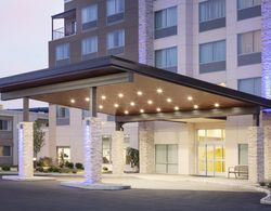 Holiday Inn Express and Suites Sandusky Genel