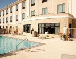 Holiday Inn Express and Suites Schulenburg Genel