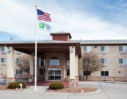 Holiday Inn Express and Suites Scottsbluff Gering Genel